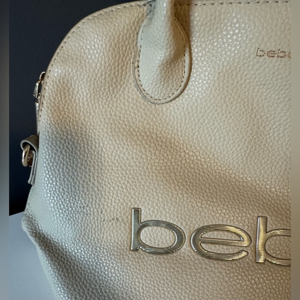 BEBE Vintage 90s Y2K Purse. Beige Faux leather. Bebe logo. - Picture 3 of 3